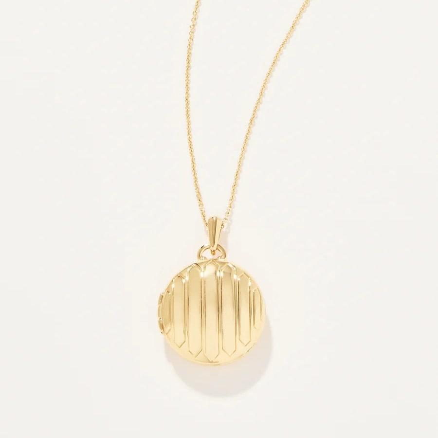 Classic Round Locket Necklace Gold Deco